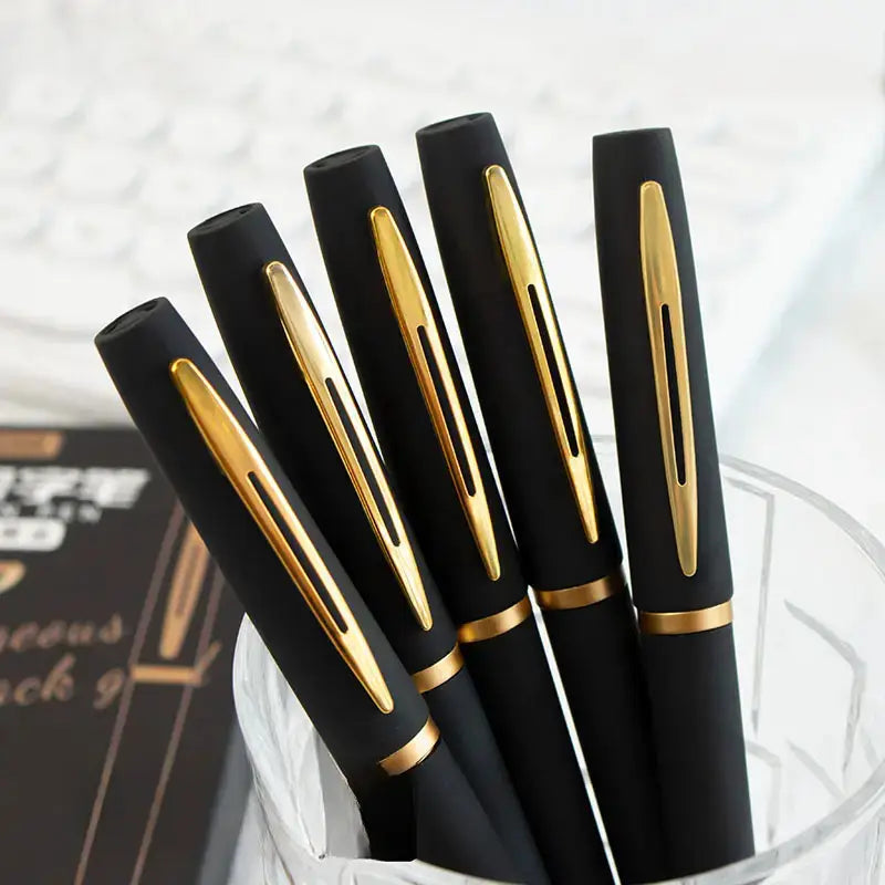 Multiple tip size pens
