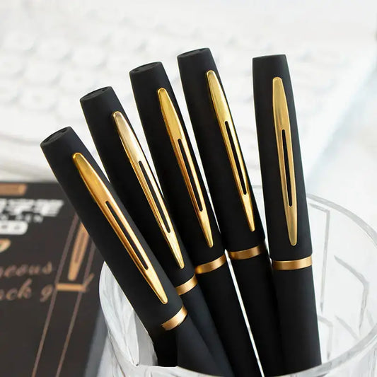 Multiple tip size pens